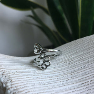 Close To Heart Twist Ring